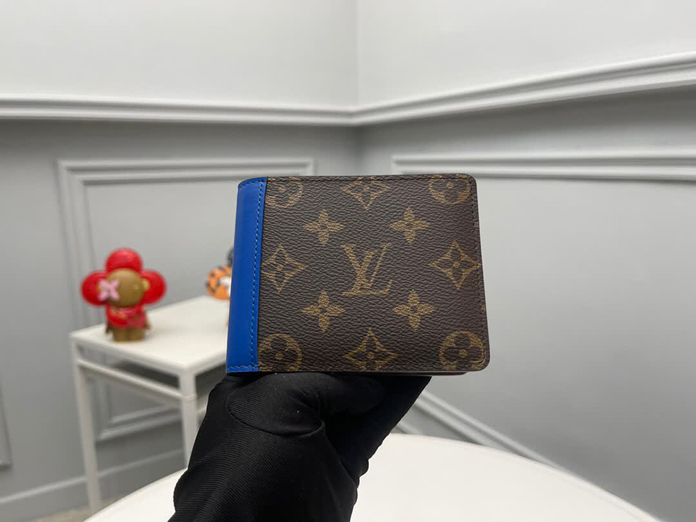 l0*is V*t0n wallets m12835 11.5*9*1.5cm