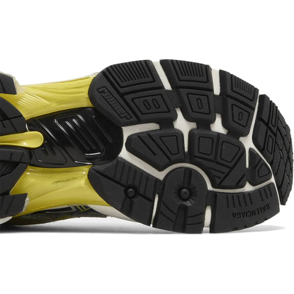 Ba*len*cia*ga runner sneaker 