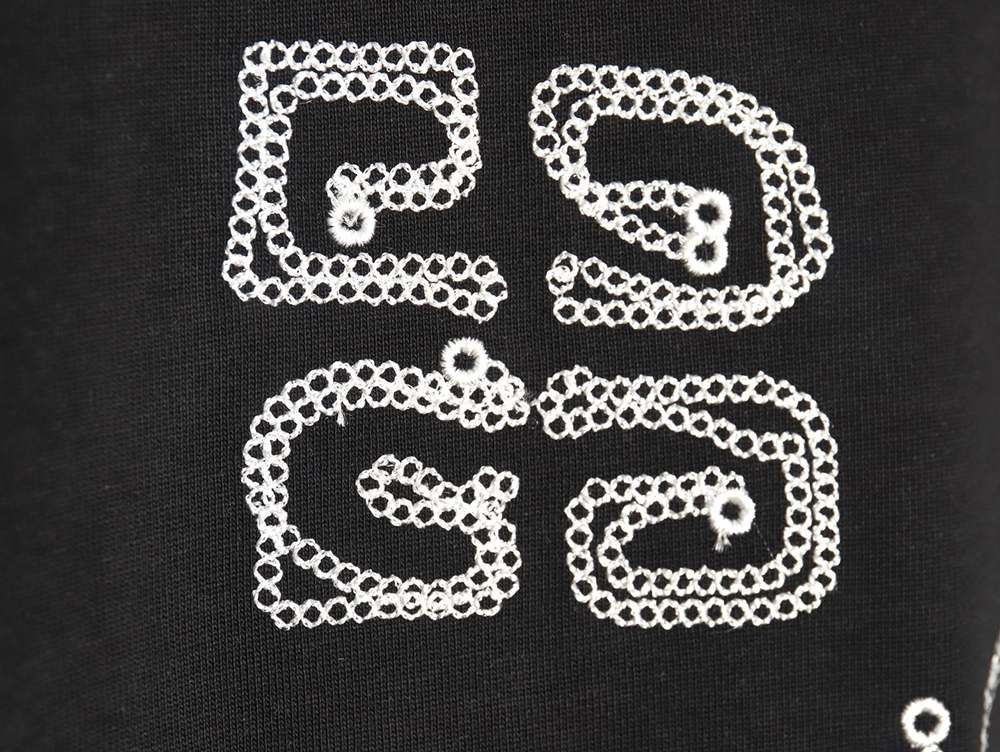 Givenchy embroidered lettering logo short sleeve TSK1