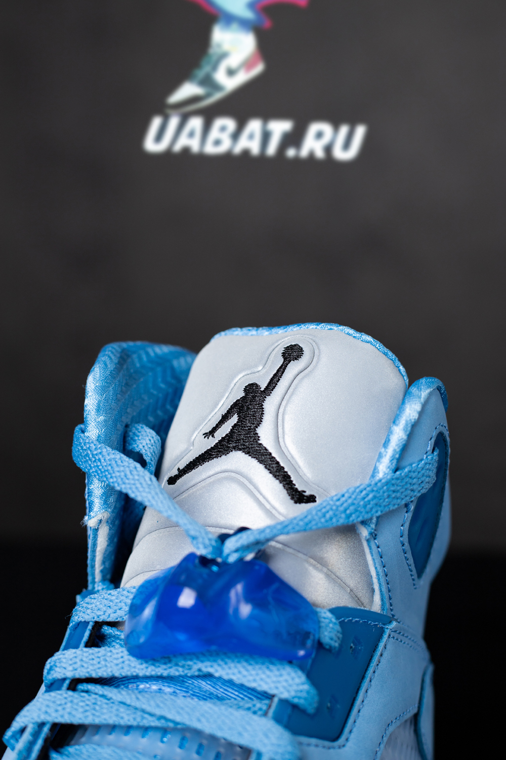 AIR JORDAN 5 UNC