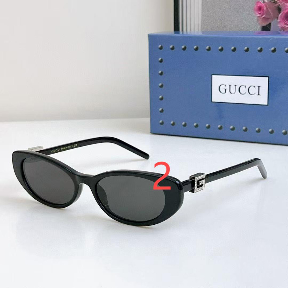 G*u*i eyeglasses g1680s