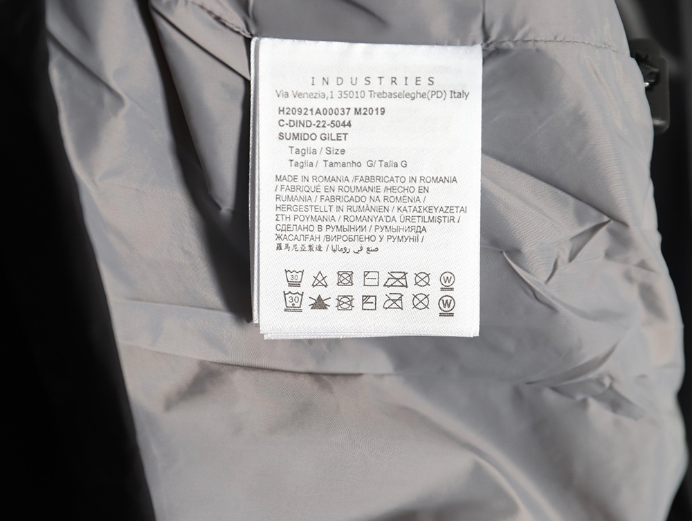 Moncler Chest Lettering Print Light Jacket TSK1