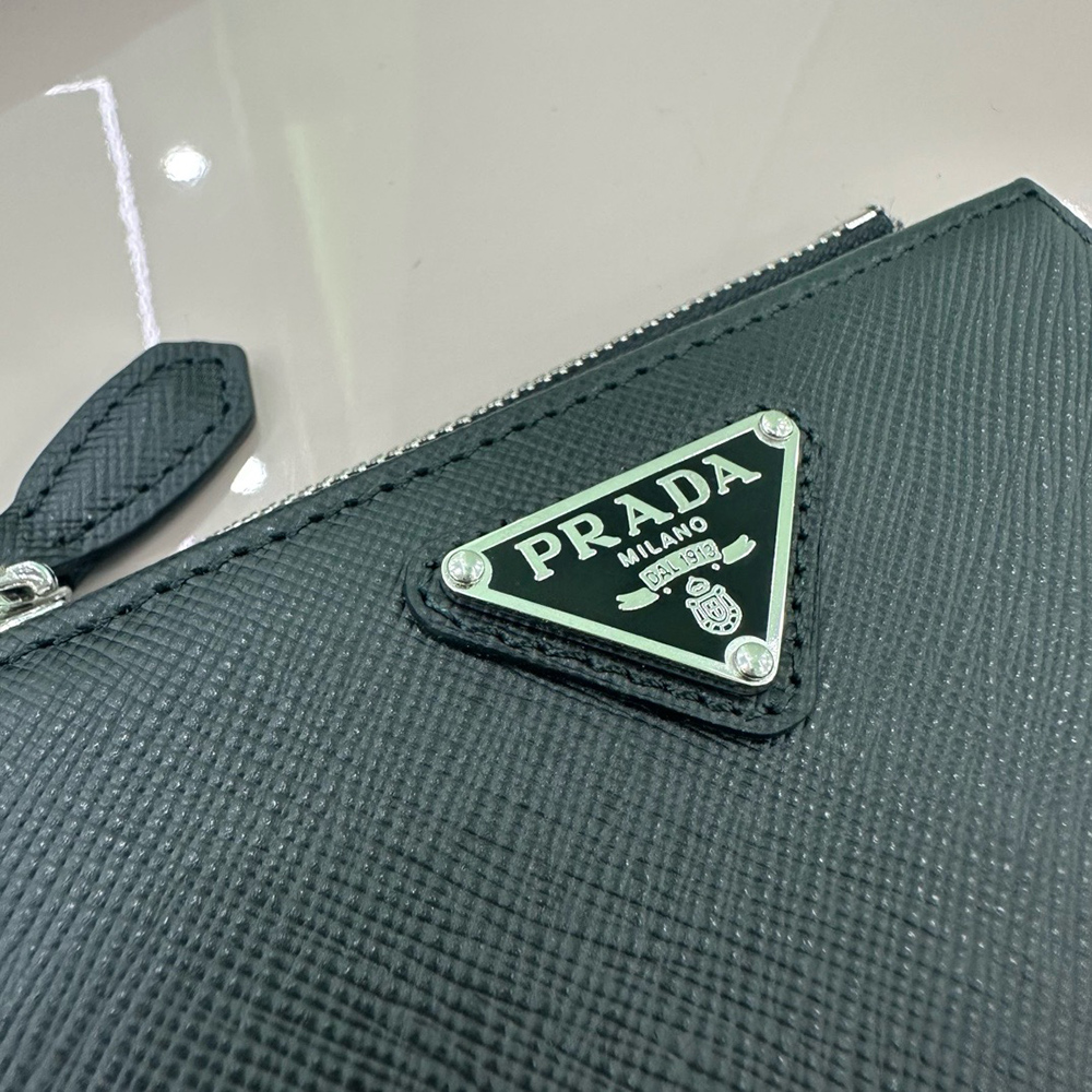 Pra*a wallets 1mv021 11.2*8.5cm