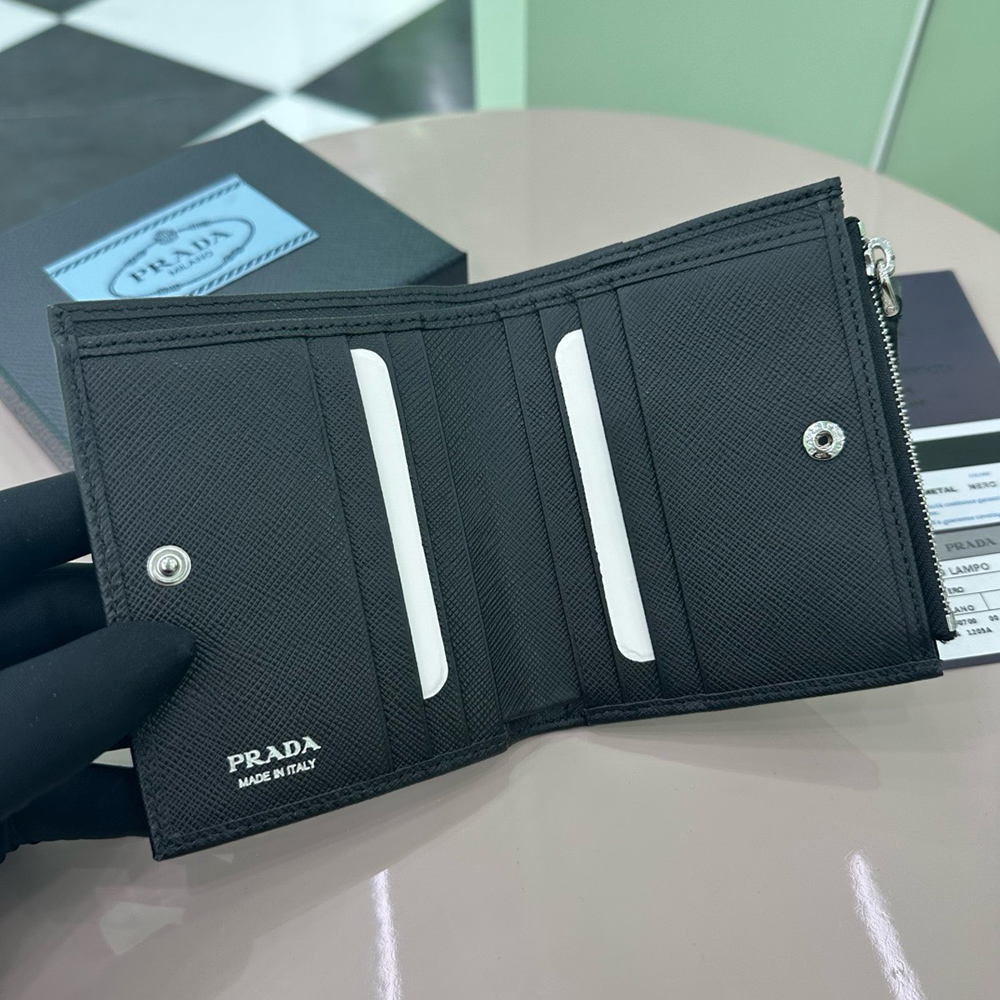 Pra*a wallets 1mv021 11.2*8.5cm