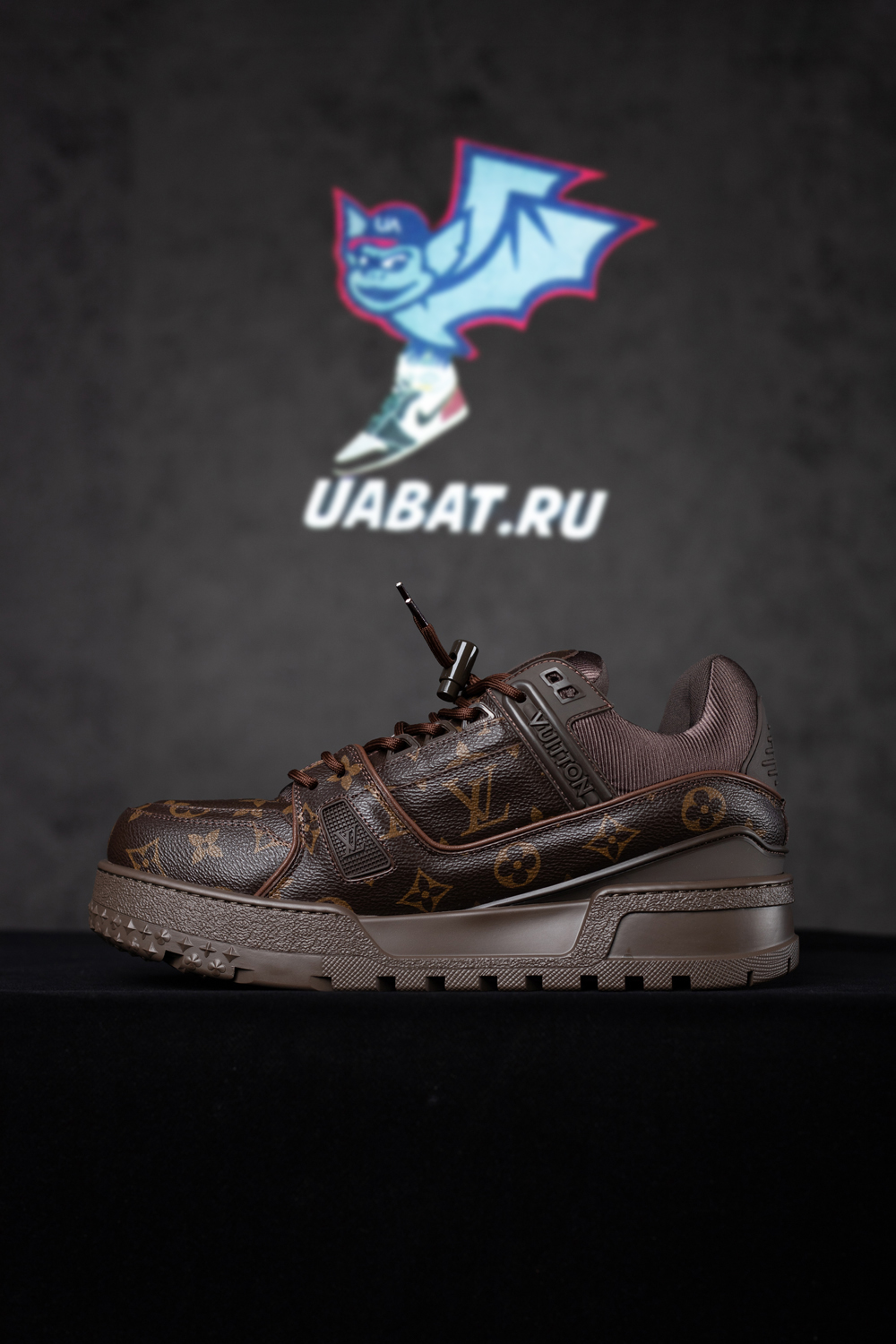 l0*is V*t0n trainer maxi sneaker 1ad7dt