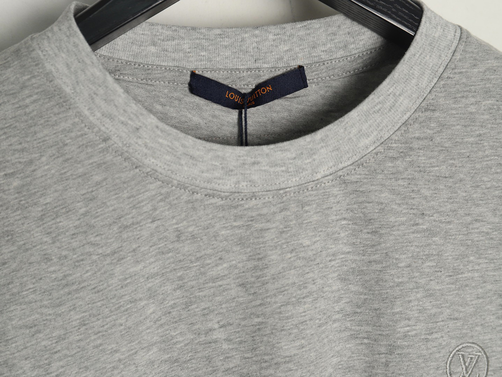 l0*is V*t0n small embroidery logo short-sleeved t-shirt