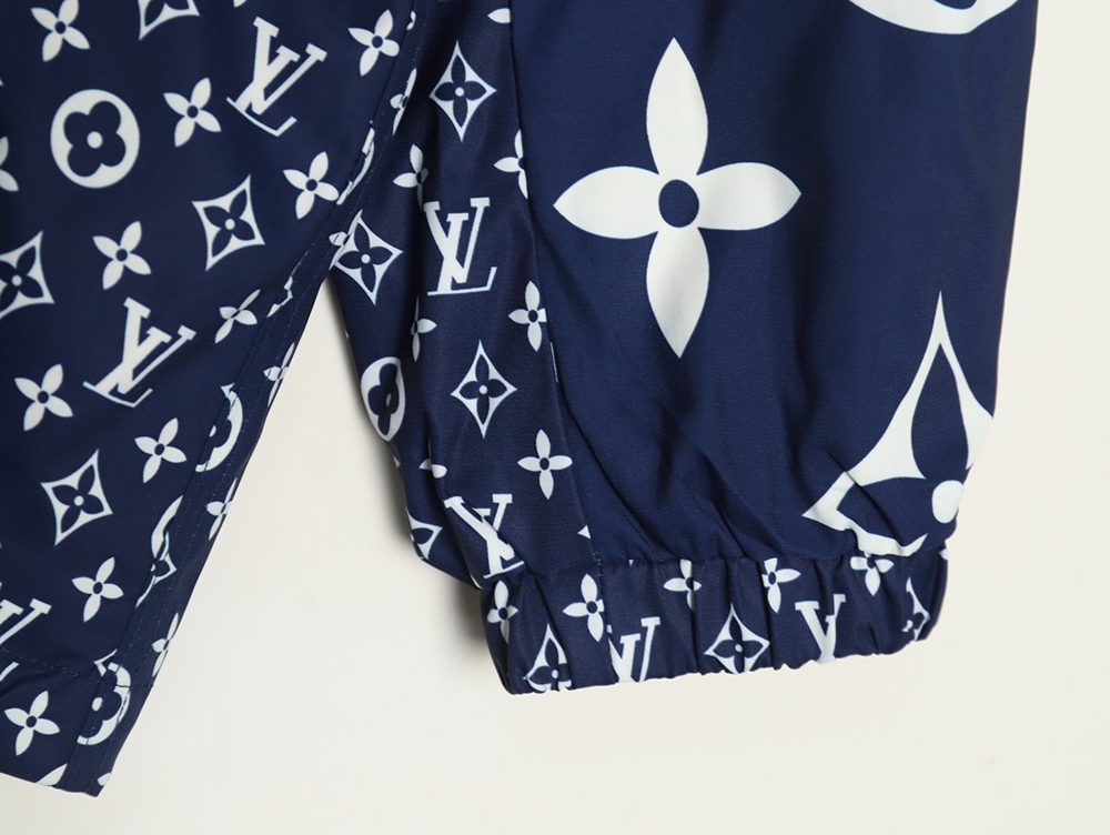 l0*is V*t0n all over print monogram trench coat