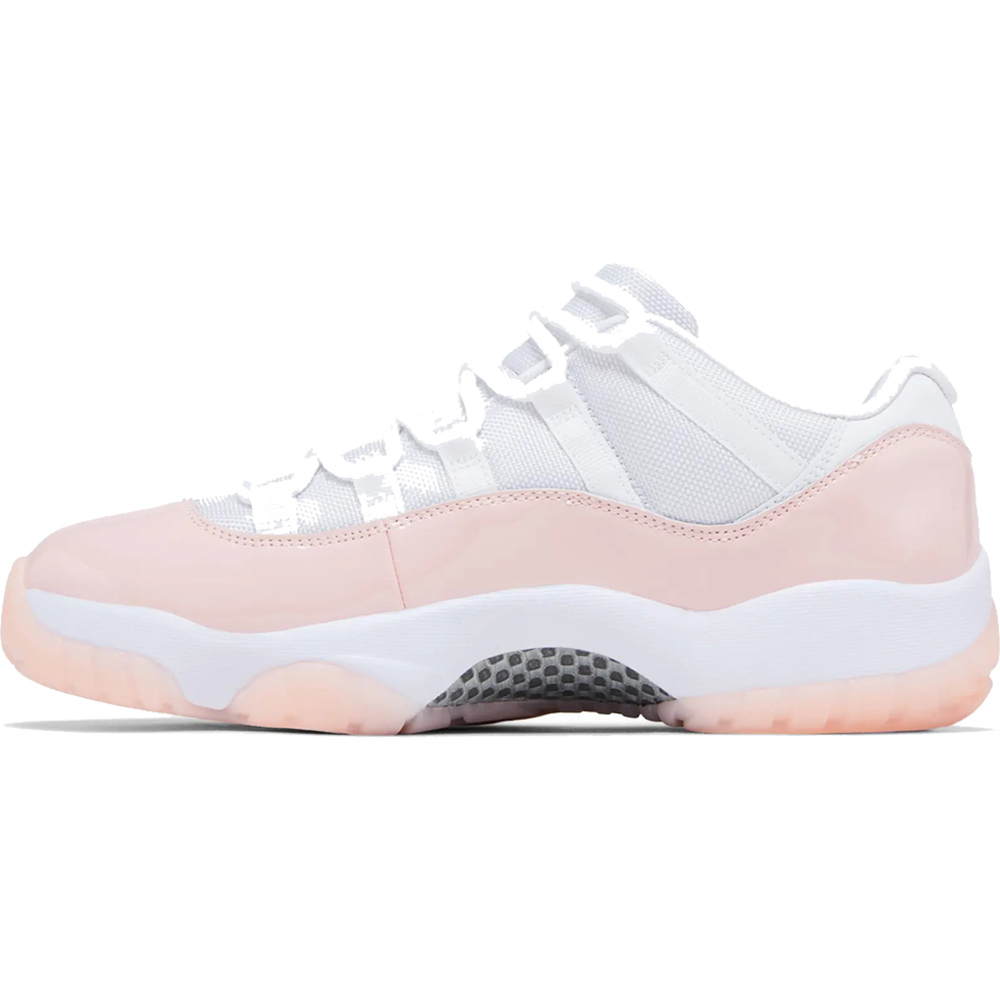 Wmns Air Jordan 11 Retro Low 