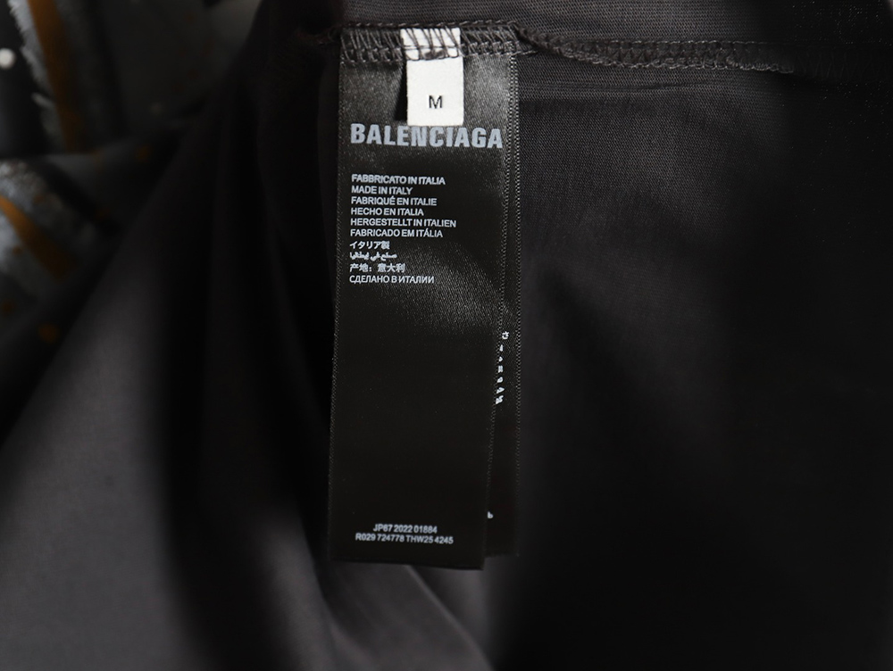 Ba*len*cia*ga washed hand-painted lettering round neck t-shirt