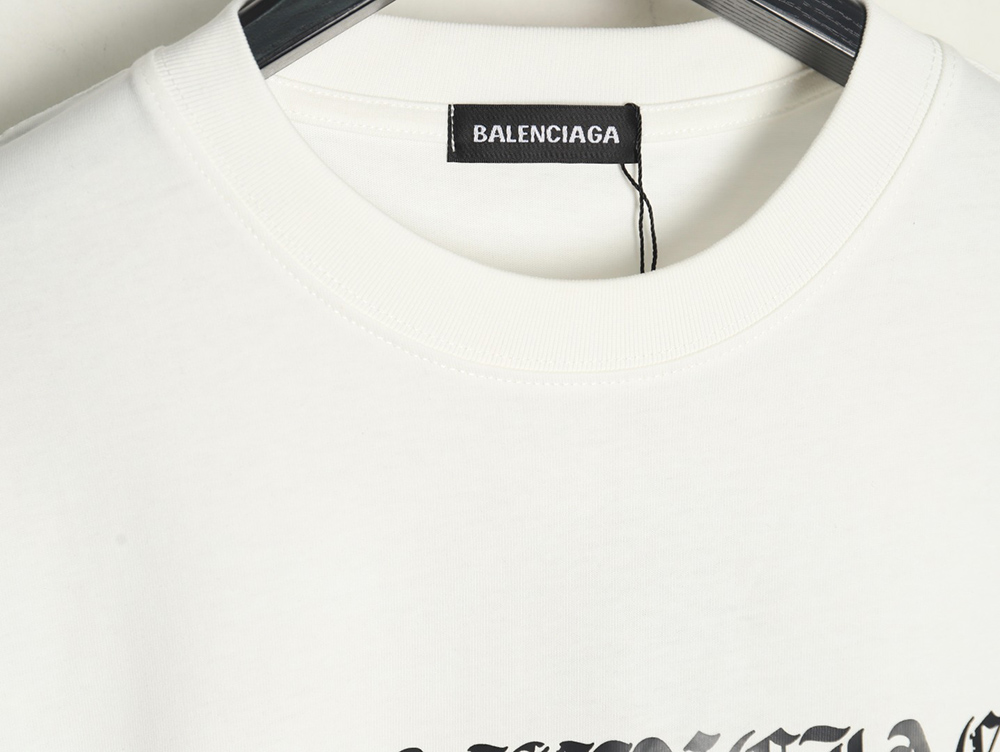 Ba*len*cia*ga destroyed letters short sleeve t-shirt