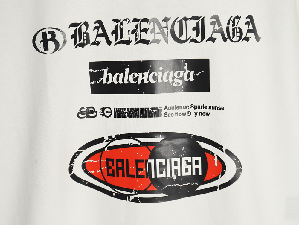 Ba*len*cia*ga destroyed letters short sleeve t-shirt