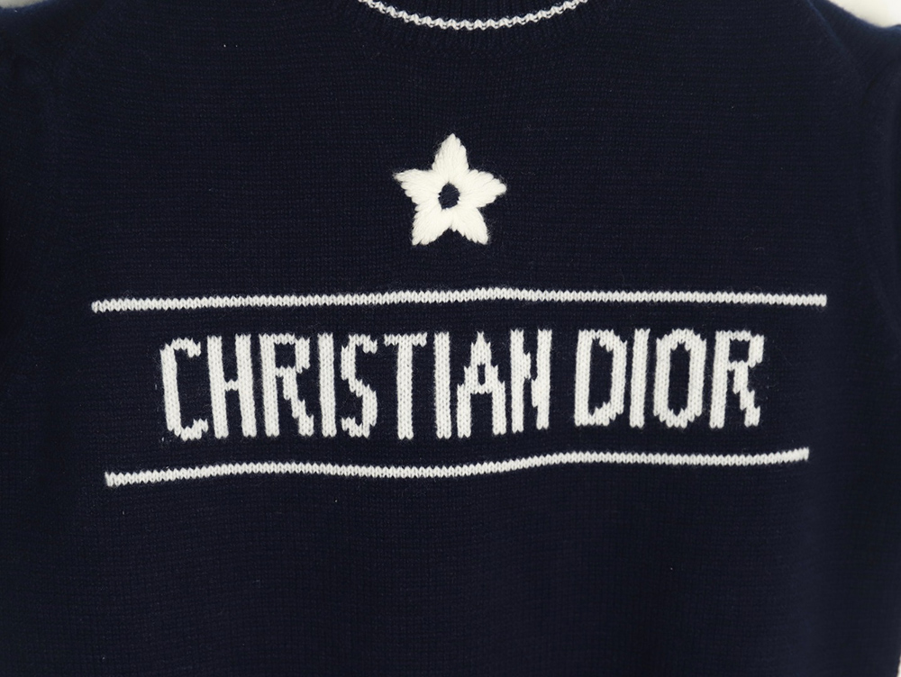 D*or letter knitted sweater short sleeves