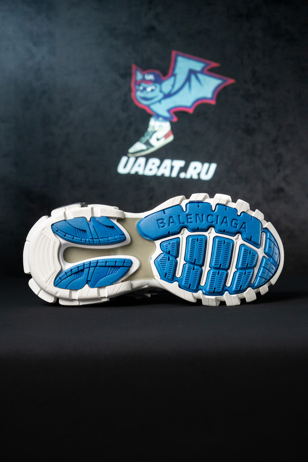 Ba*len*cia*ga track.2 sneaker 