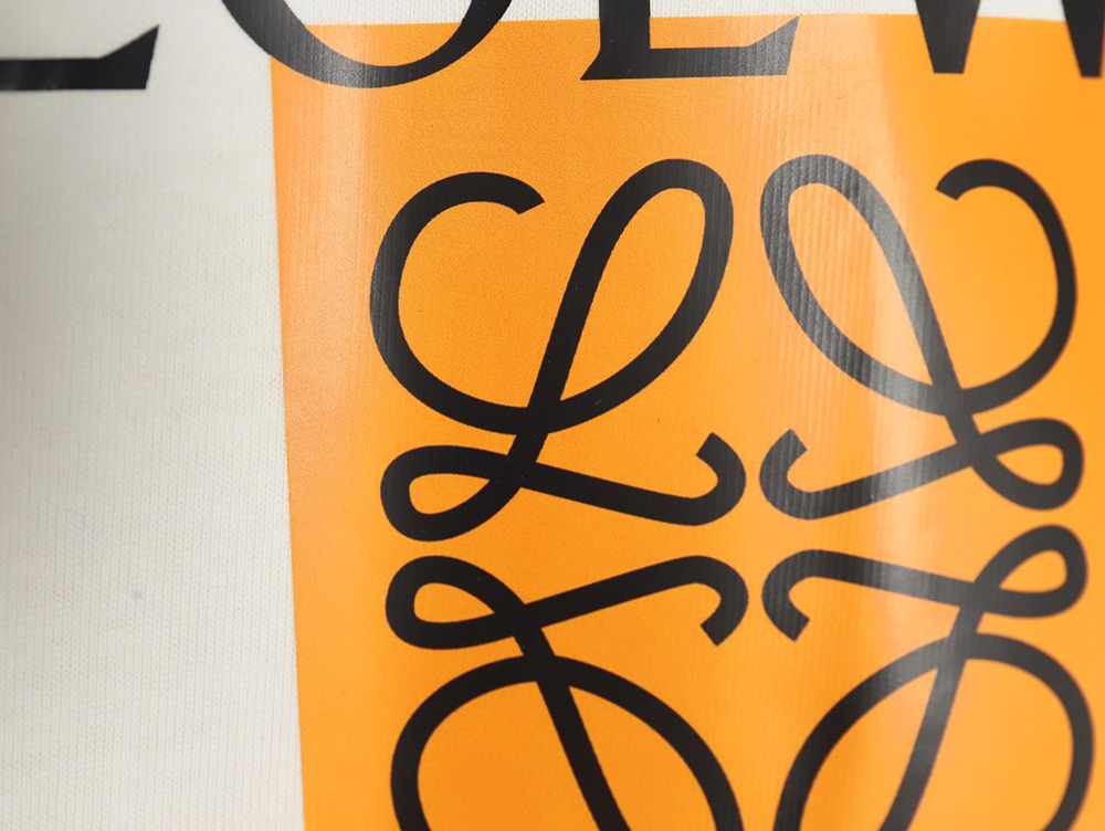 L0ew* fluorescent yellow label short-sleeved t-shirt