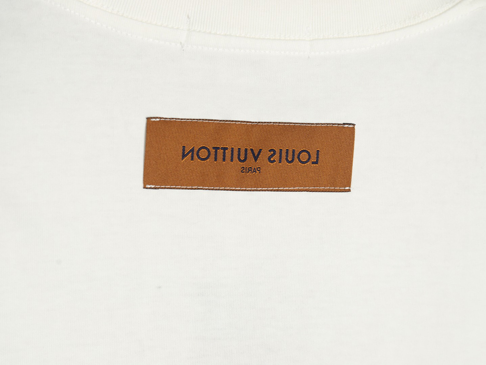 l0*is V*t0n chest cartoon short sleeve t-shirt