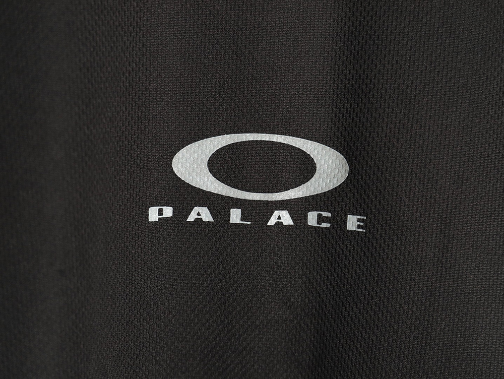 Palace & Oakley joint reflective mesh short-sleeve TSK1