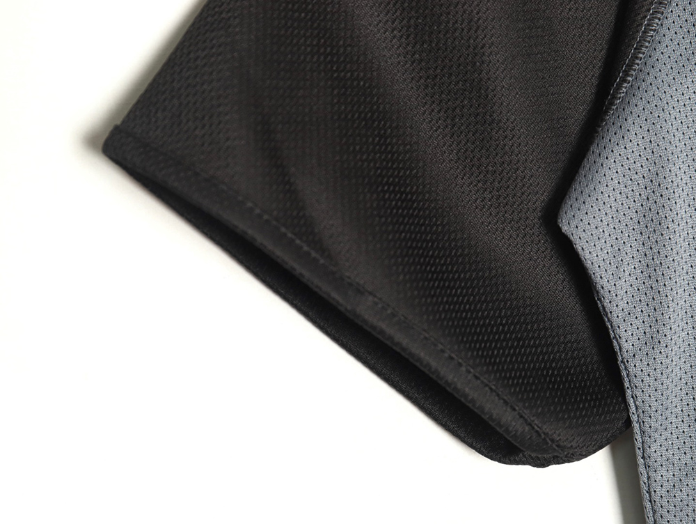 Palace & Oakley joint reflective mesh short-sleeve TSK1