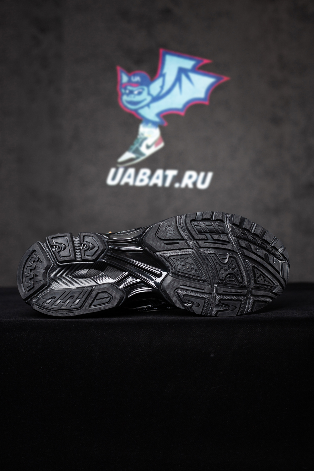 As*ic*s gel kayano 14 