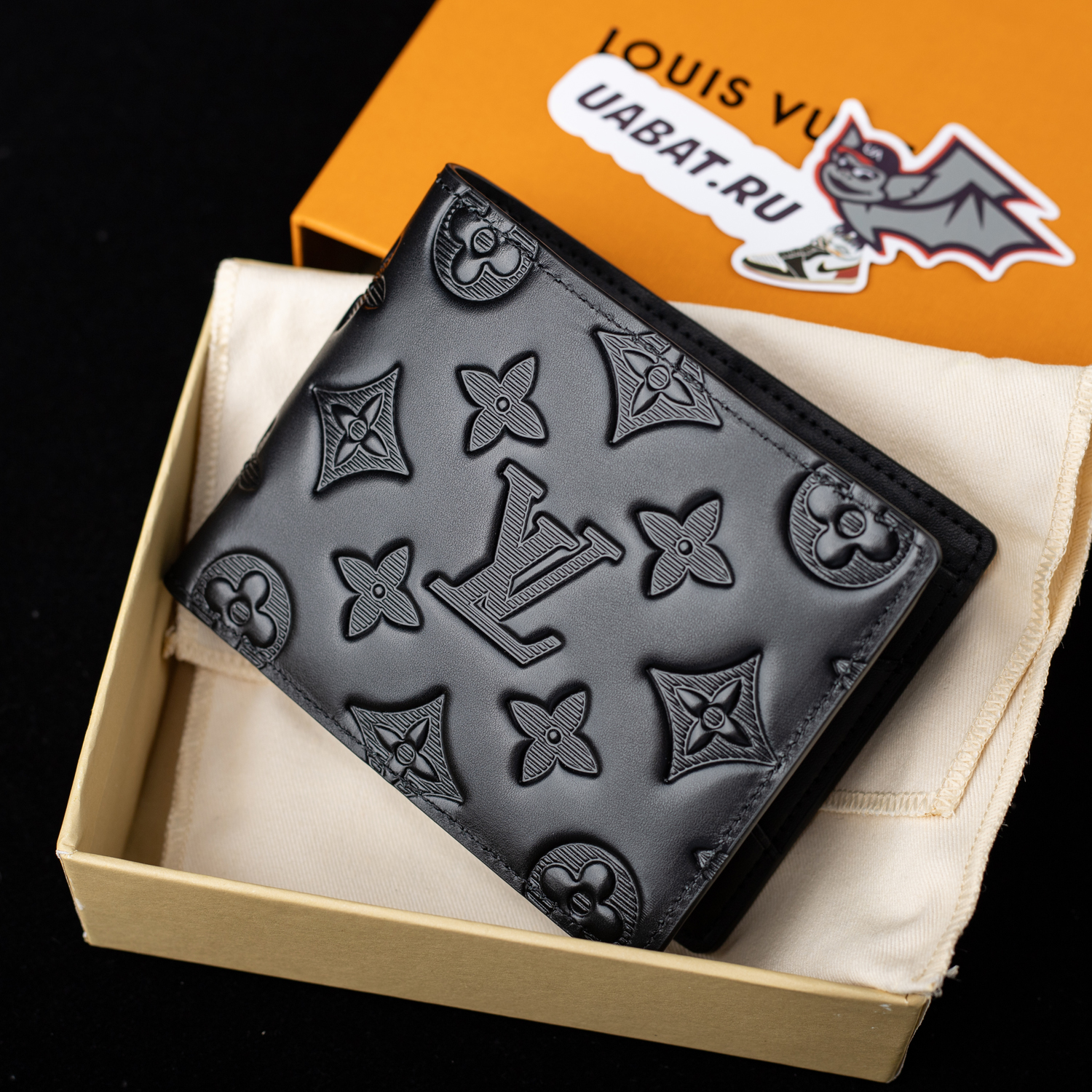 l0*is V*t0n wallets m62901 11.5*9*1.5cm