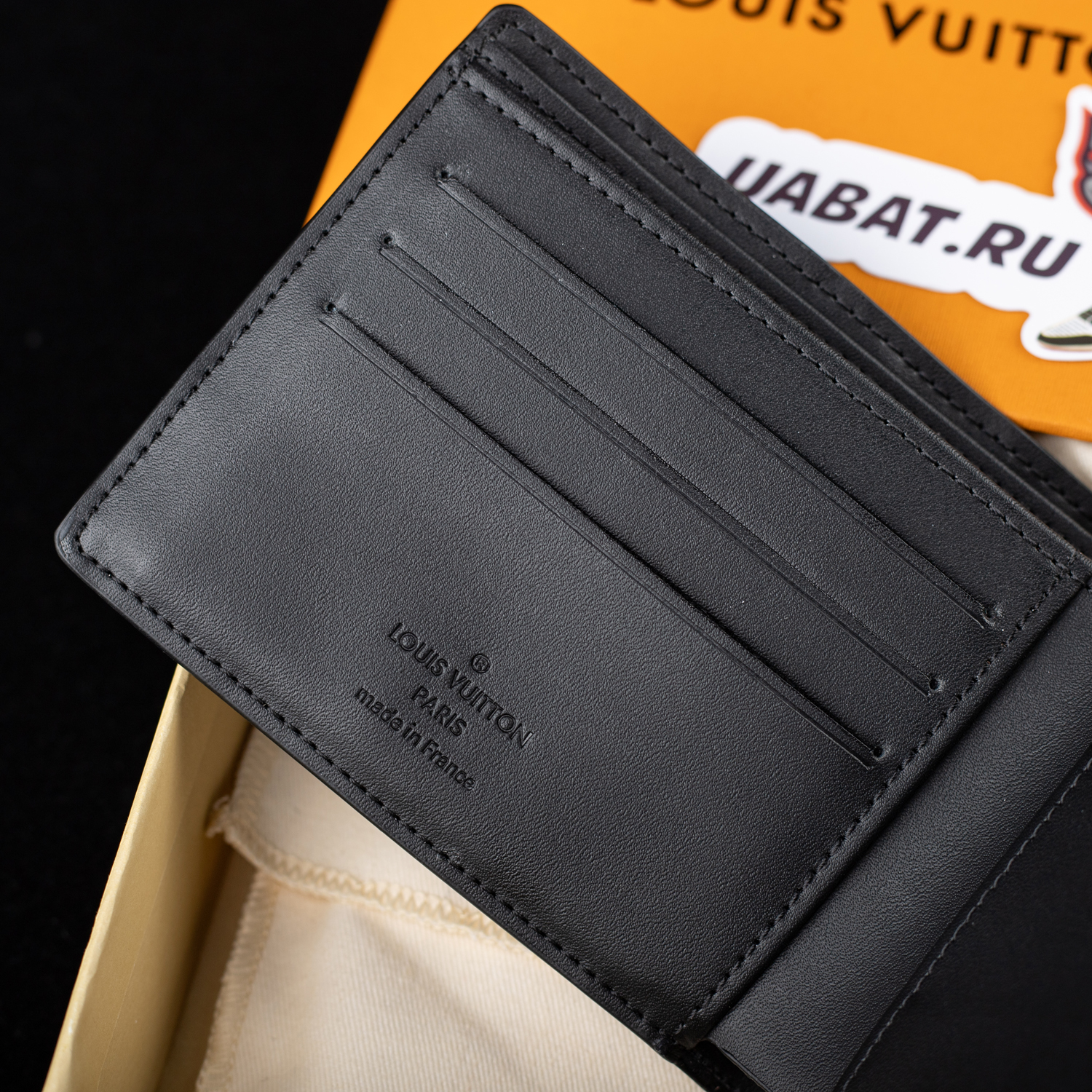 l0*is V*t0n wallets m62901 11.5*9*1.5cm