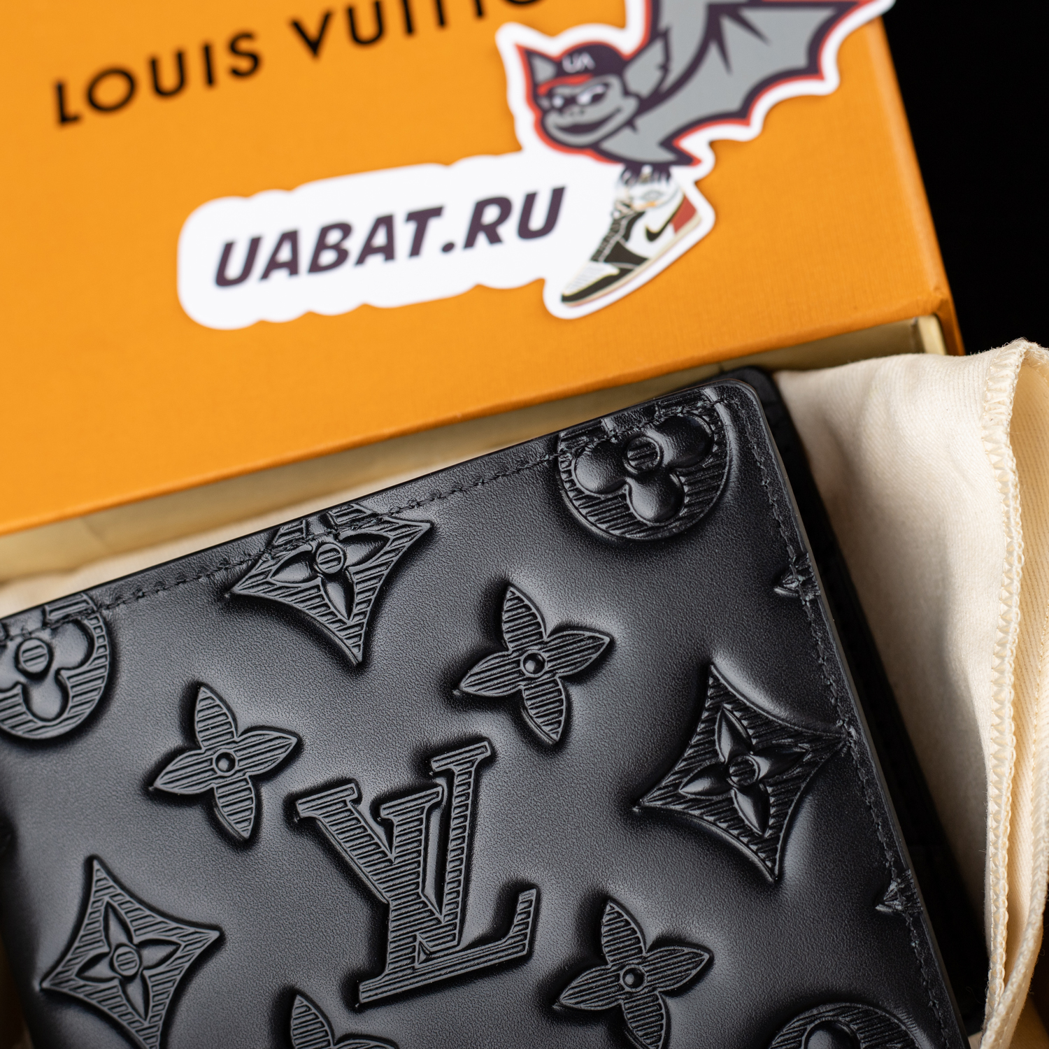 l0*is V*t0n wallets m62901 11.5*9*1.5cm