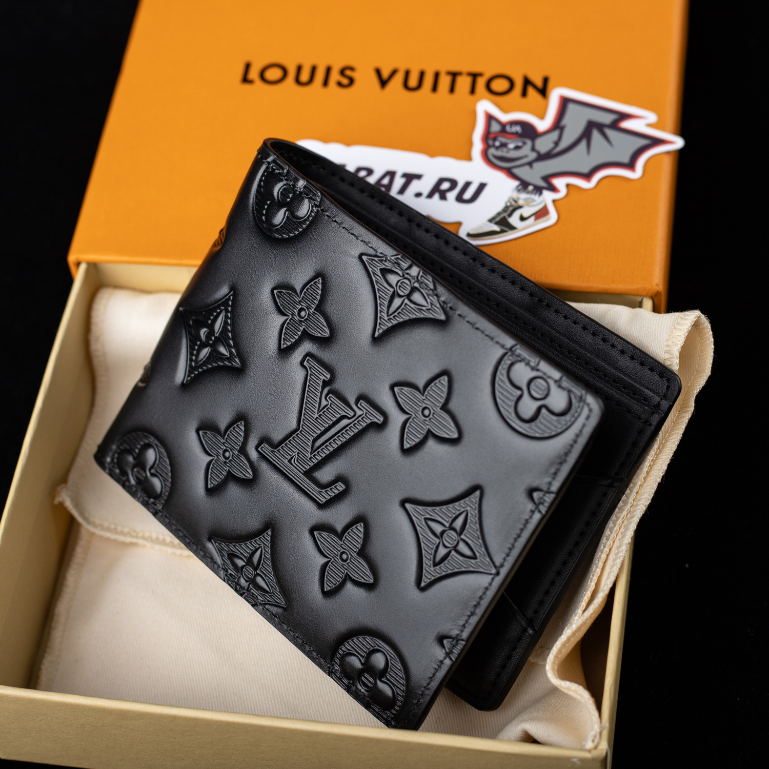 l0*is V*t0n wallets m62901 11.5*9*1.5cm