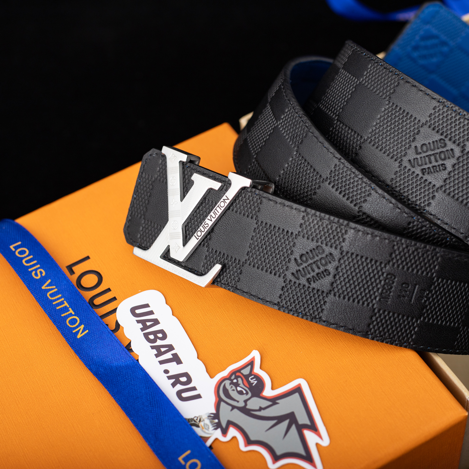 l0*is V*t0n belts m10770 40mm