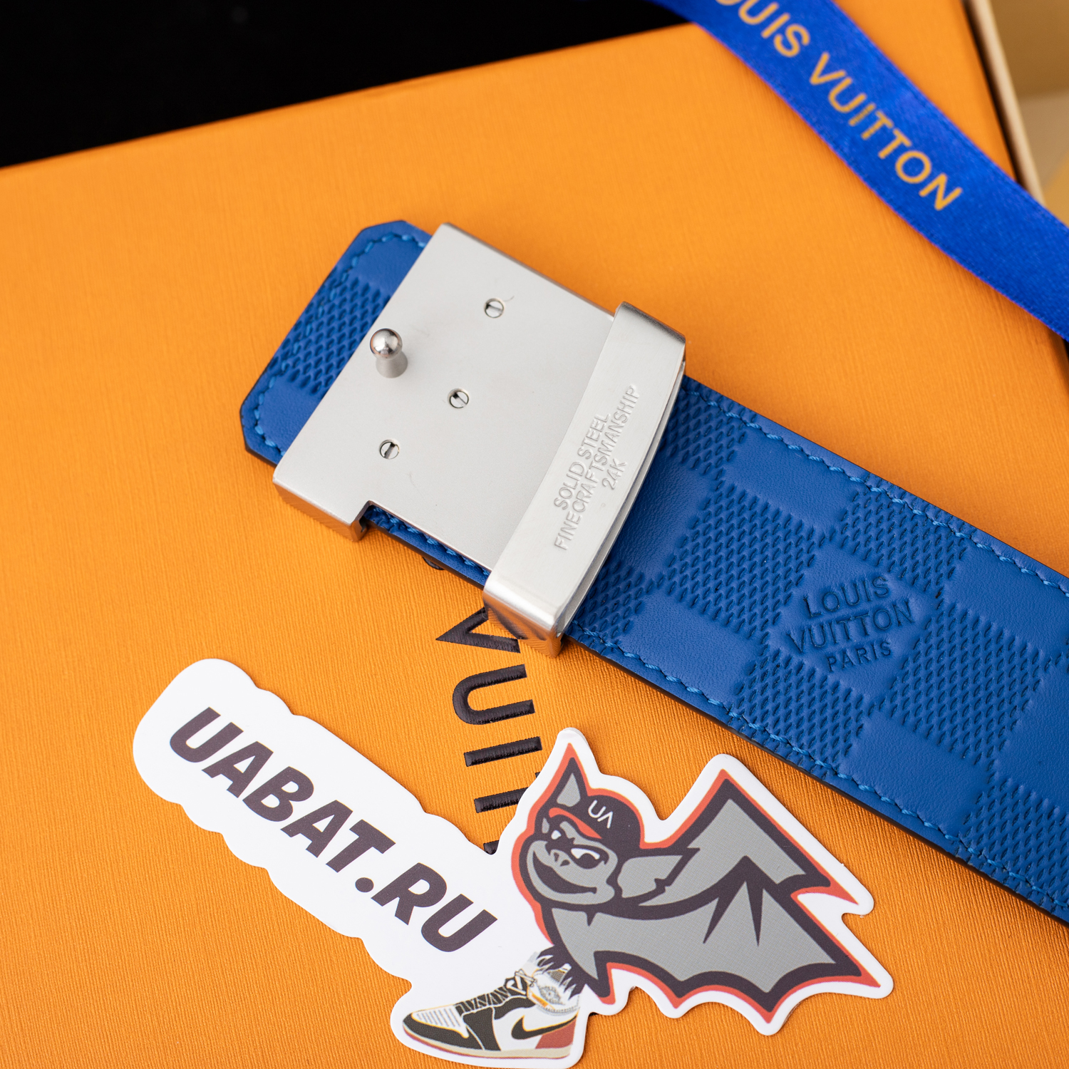 l0*is V*t0n belts m10770 40mm