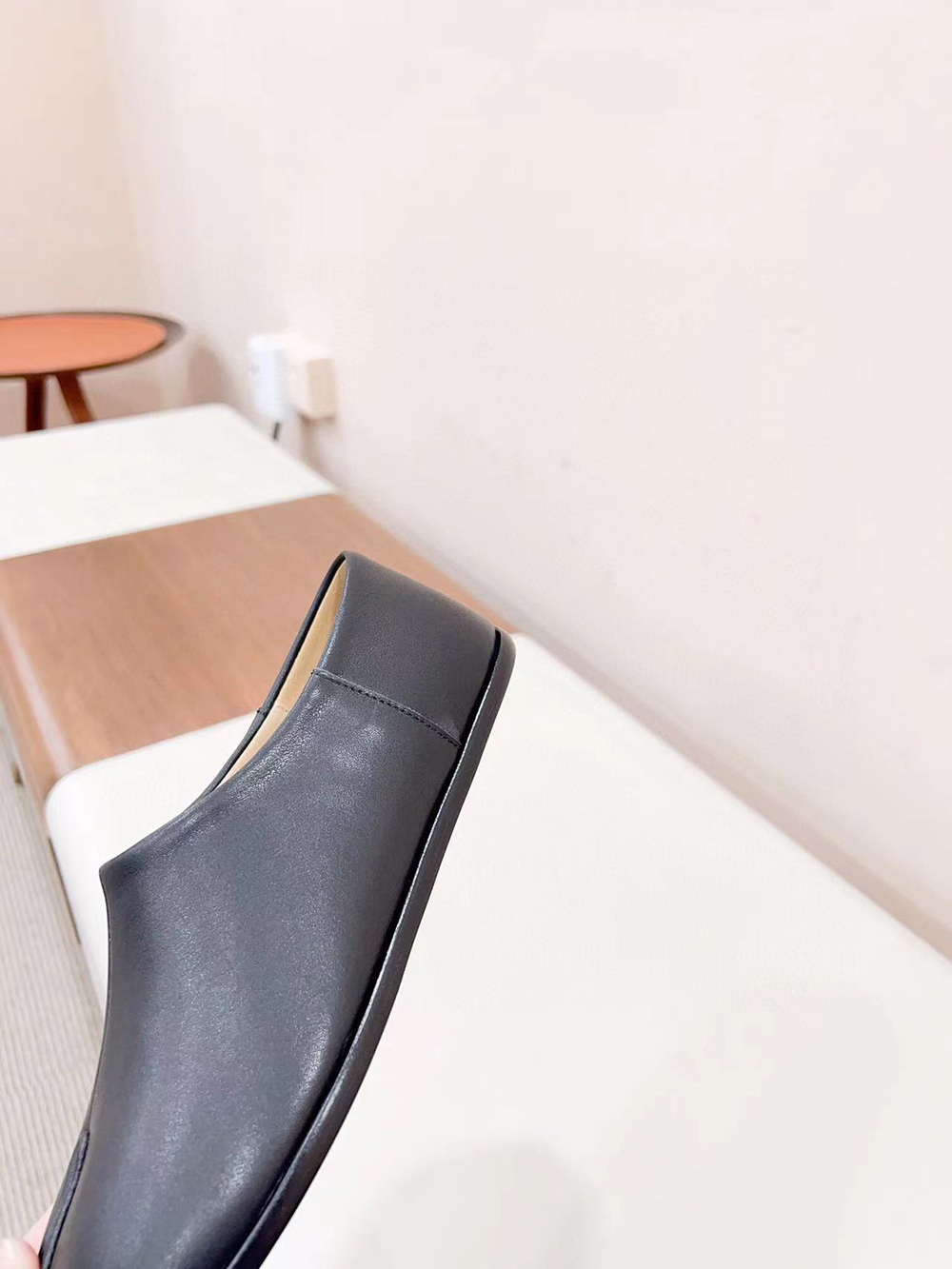 ma*s*n Ma*i*la tabi babouche mules