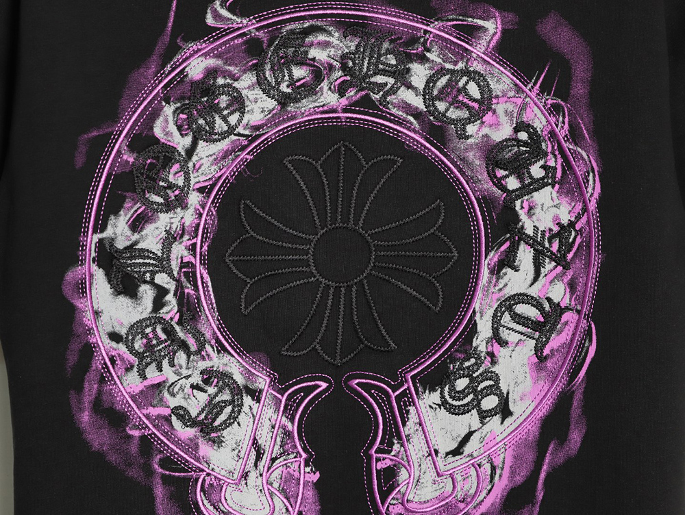 Ch**me He**ts purple horseshoe short sleeve t-shirt