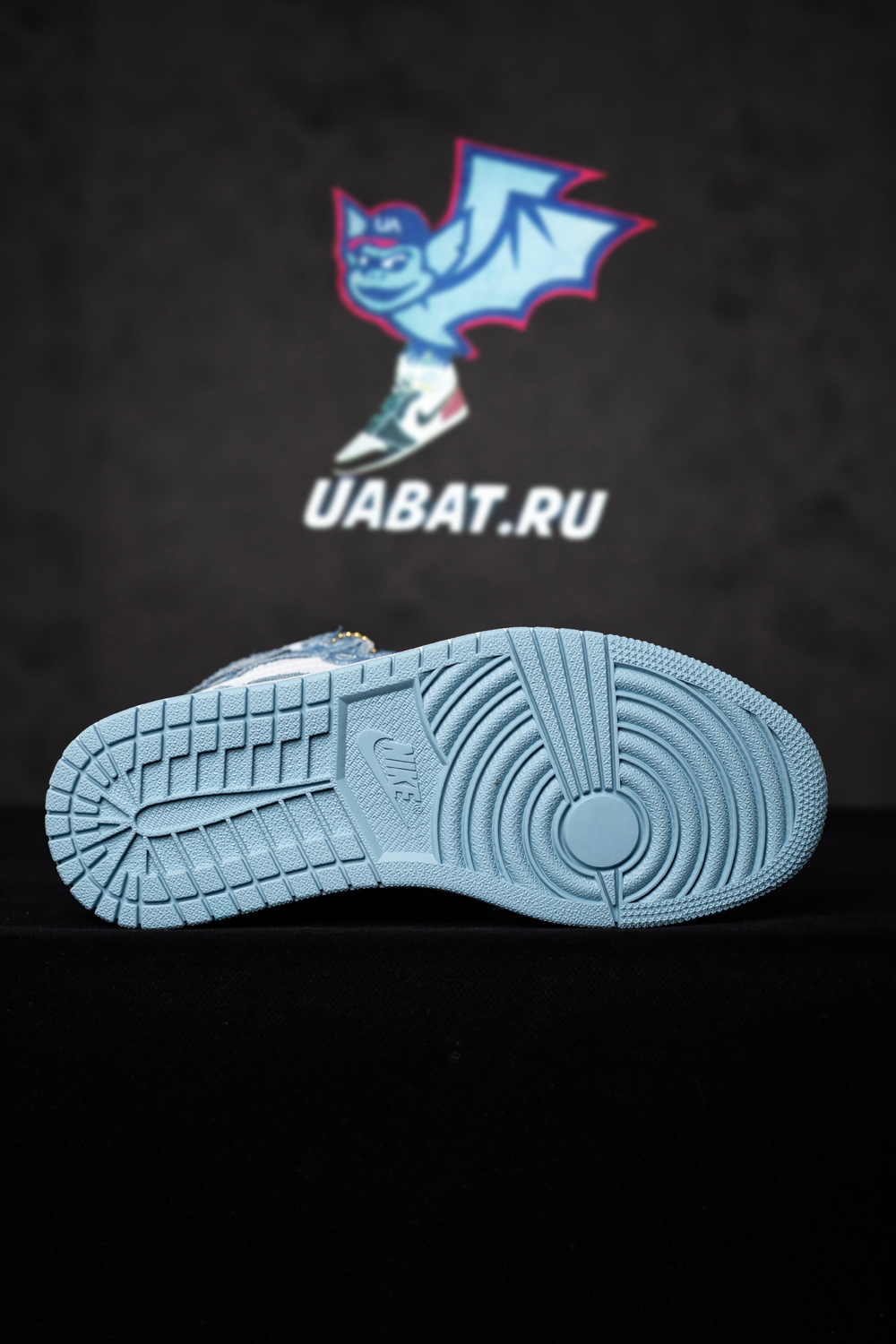 AIR JORDAN 1 HIGH OG 