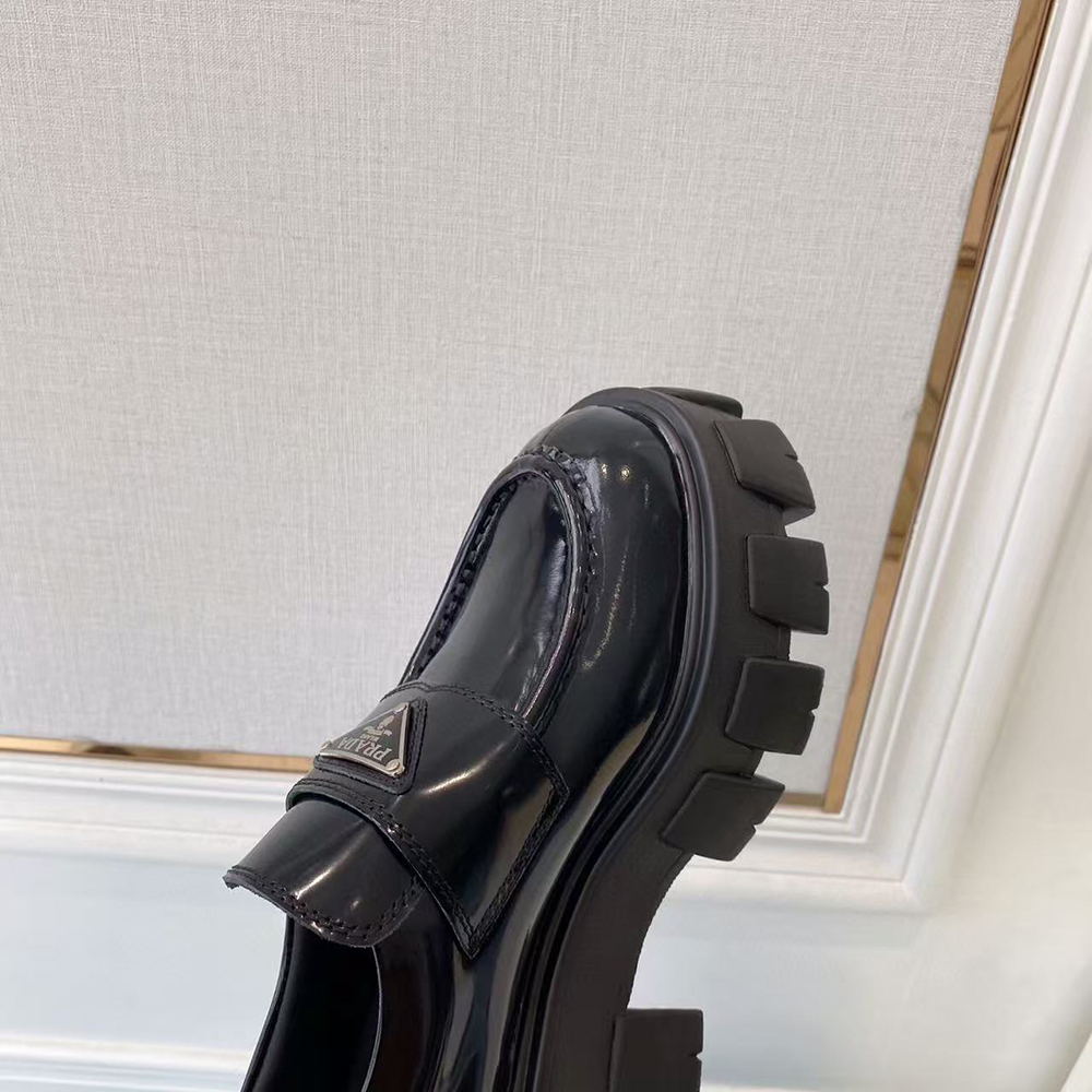 Parda Patent leather loafers