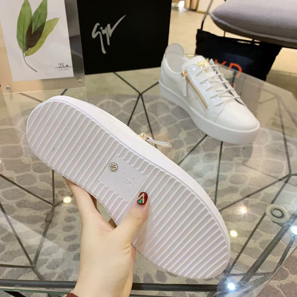 Giuseppe Zanotti Gail Low-top lace-up sneakers