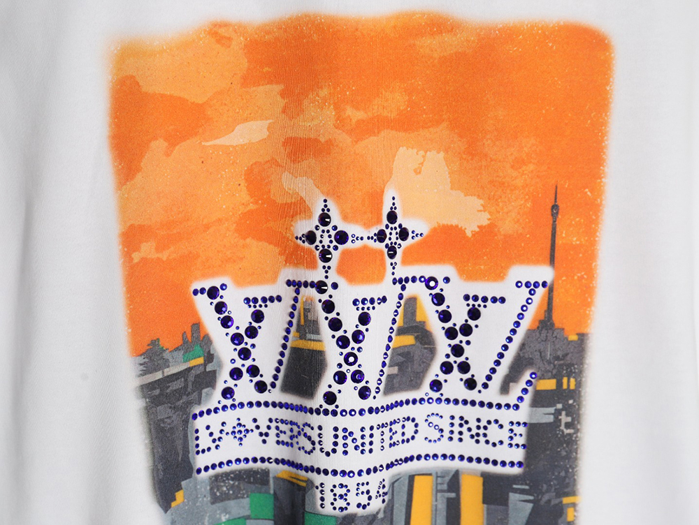 l0*is V*t0n world map art print rhinestone short sleeve t-shirt