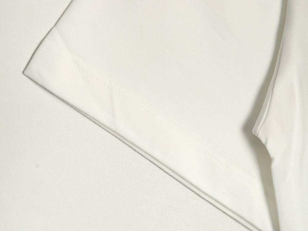 l0*is V*t0n dark pattern large logo embroidered short sleeve t-shirt