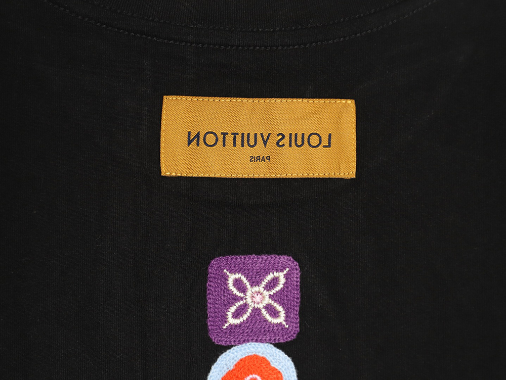 l0*is V*t0n four-leaf clover logo embroidered short-sleeved t-shirt tsk1