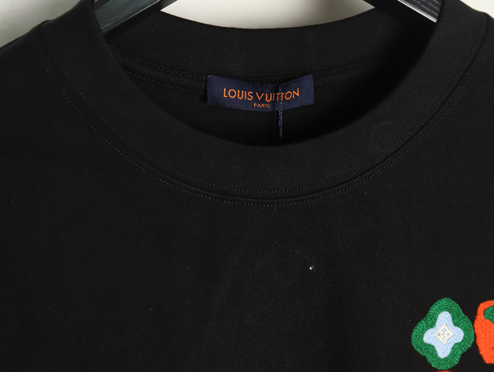 l0*is V*t0n four-leaf clover logo embroidered short-sleeved t-shirt tsk1