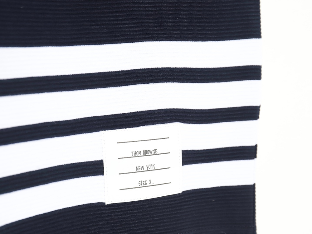 Thom Browne ripple waffle shorts TSK1