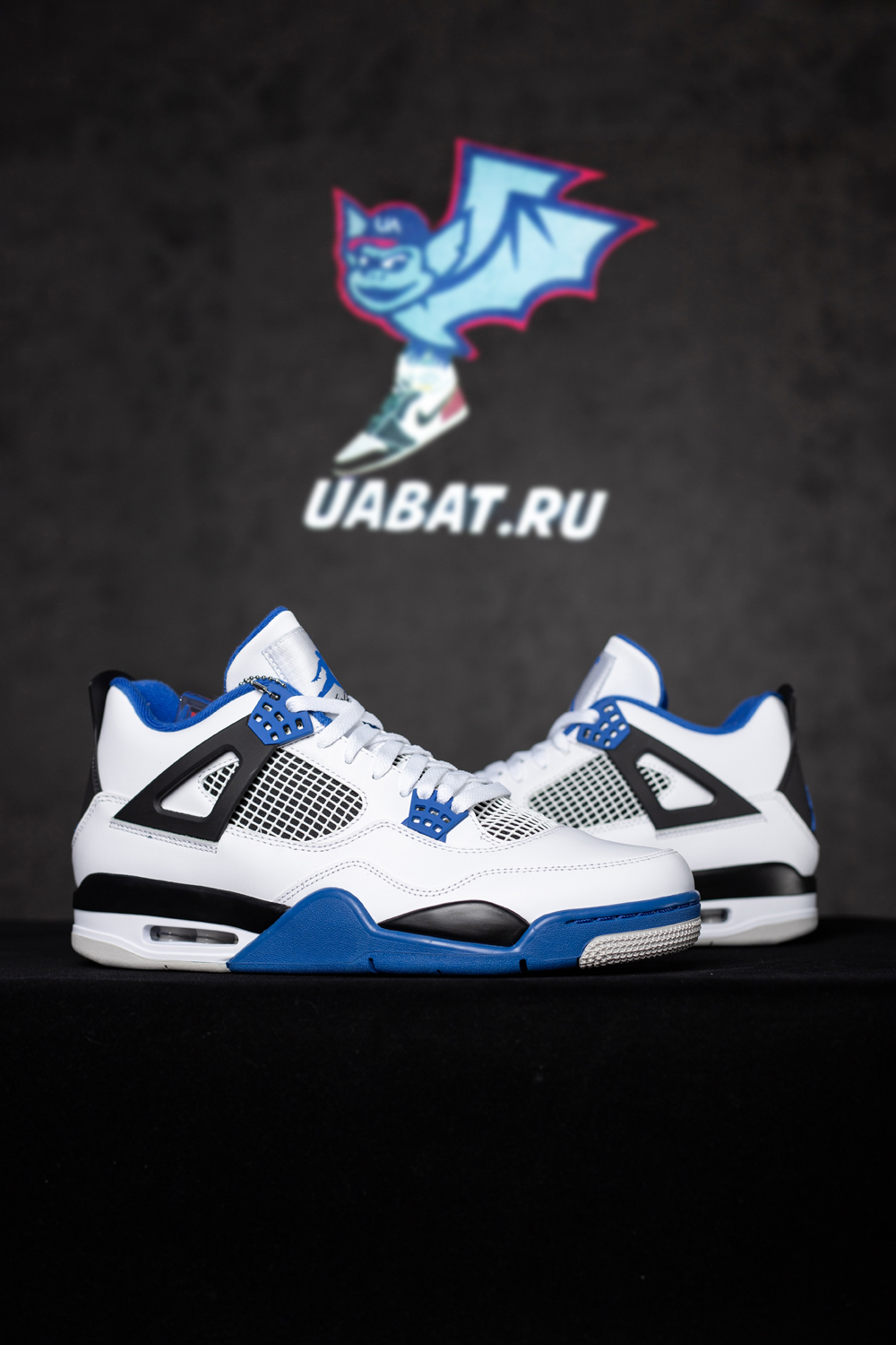 AIR JORDAN 4 RETRO 