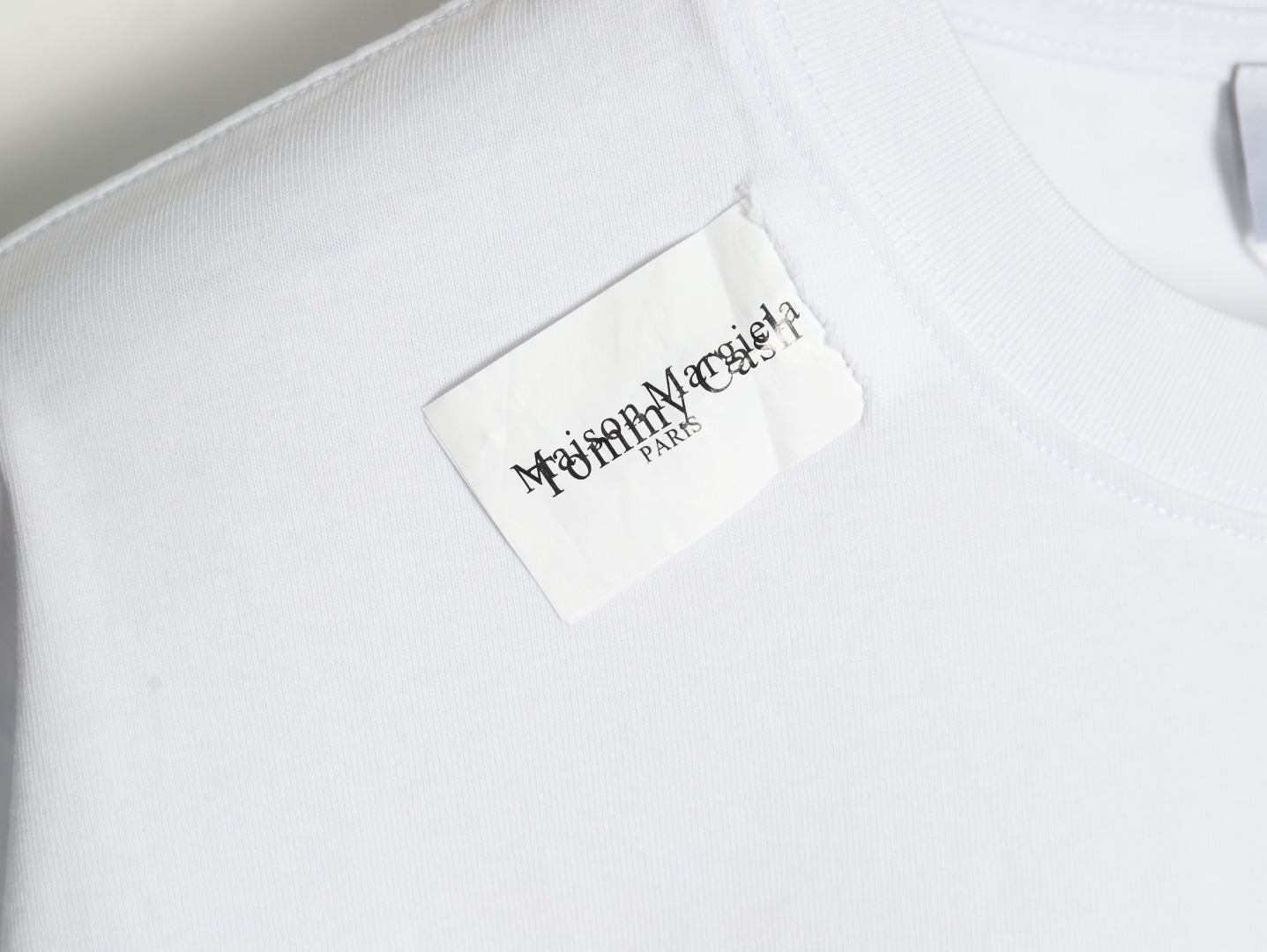 ma*s*n Ma*i*la & tommy cash embroidered logo crew neck short sleeve t-shirt