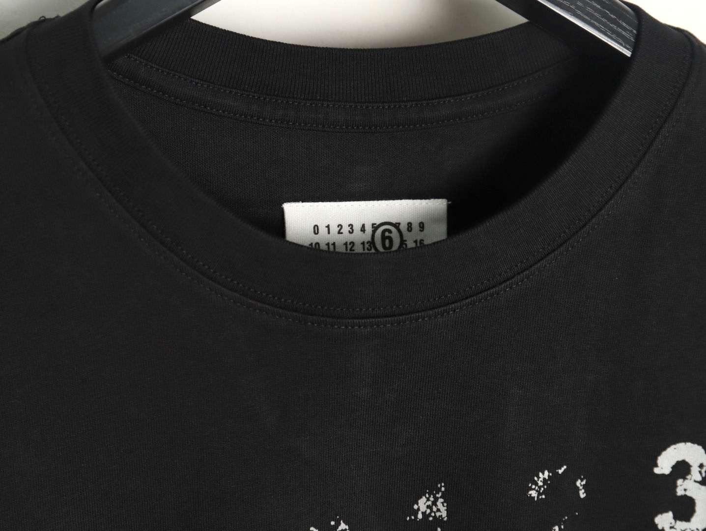 ma*s*n Ma*i*la digital painting mottled graffiti round neck short-sleeved t-shirt tsk1