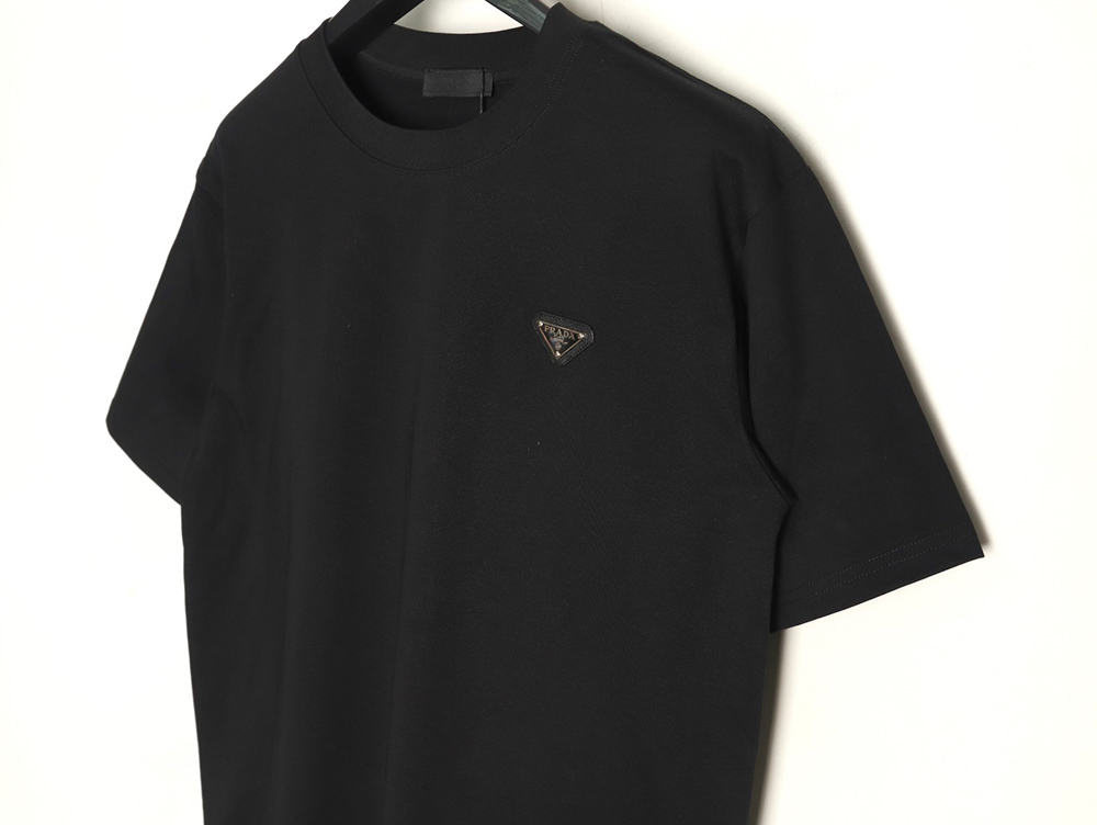 Pra*a chest triangle logo back hem letters short sleeves