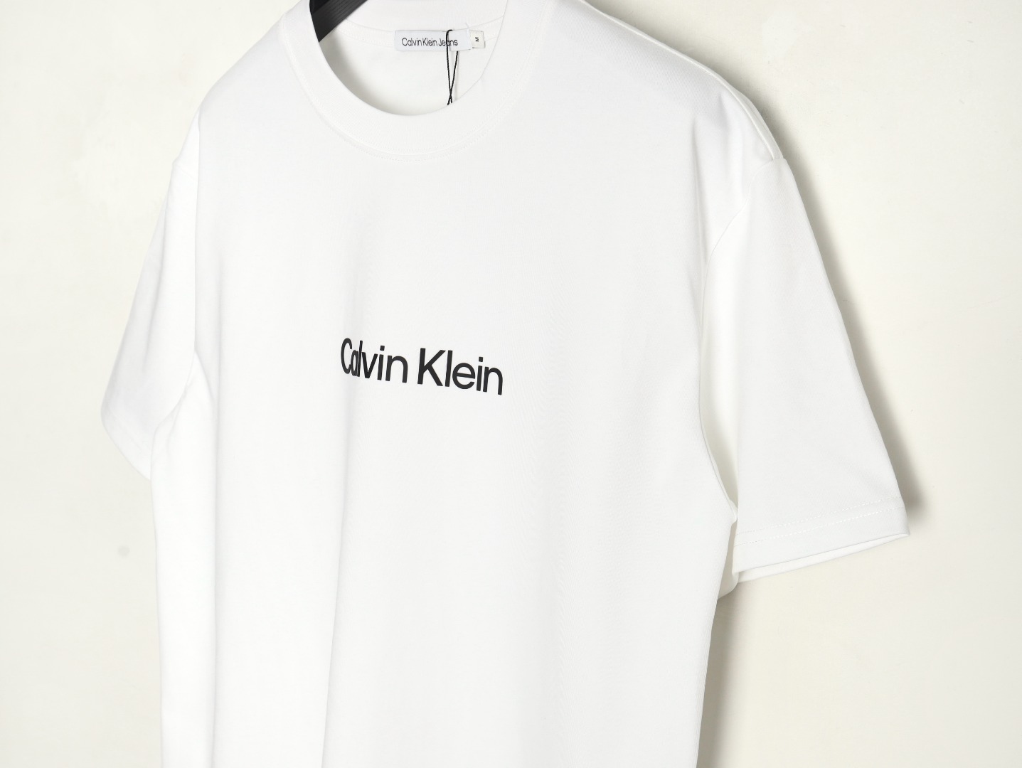 Calvin Klein logo silicone print short sleeves