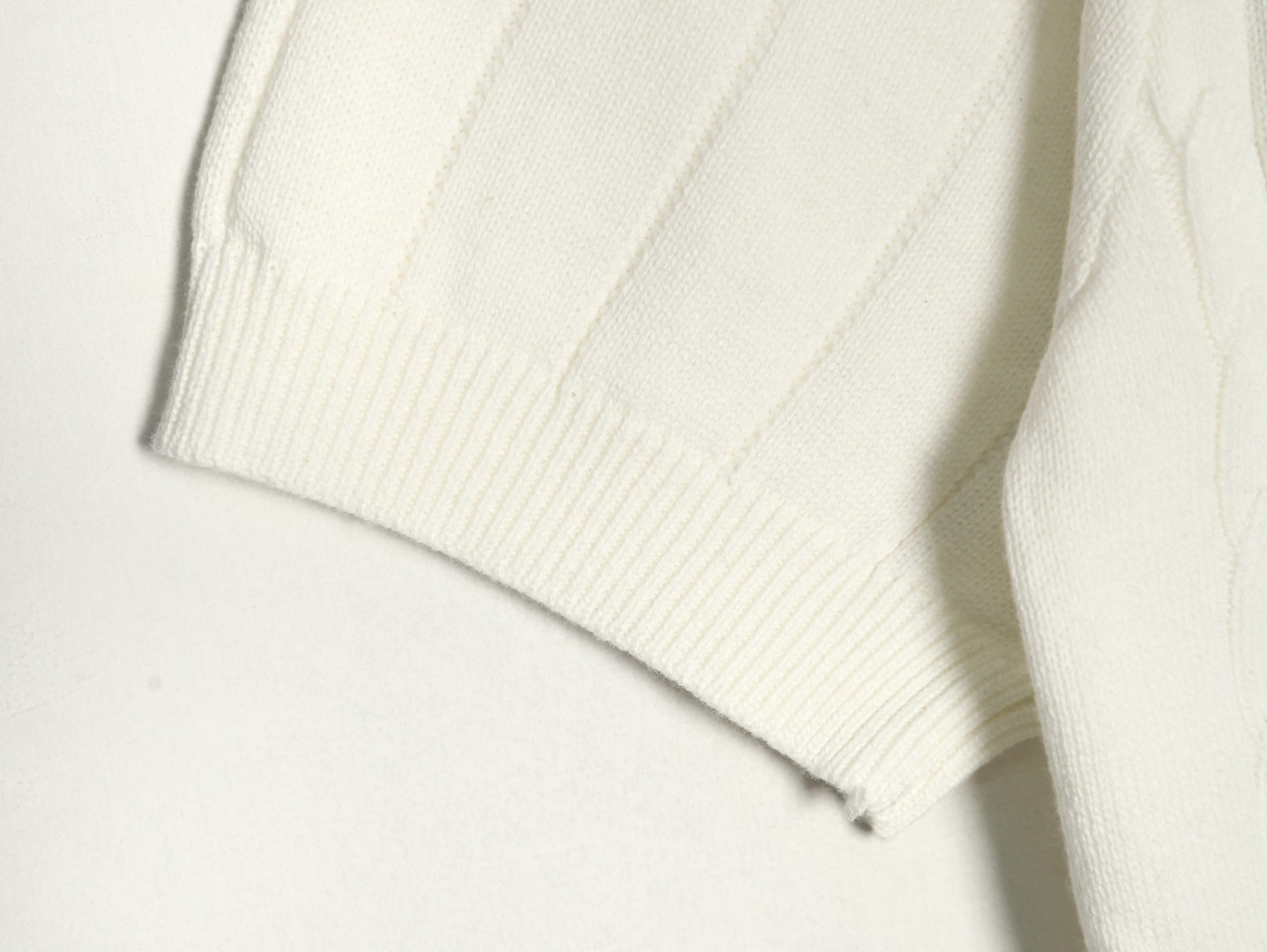 G*u*i double g jacquard cable-knit polo short sleeves