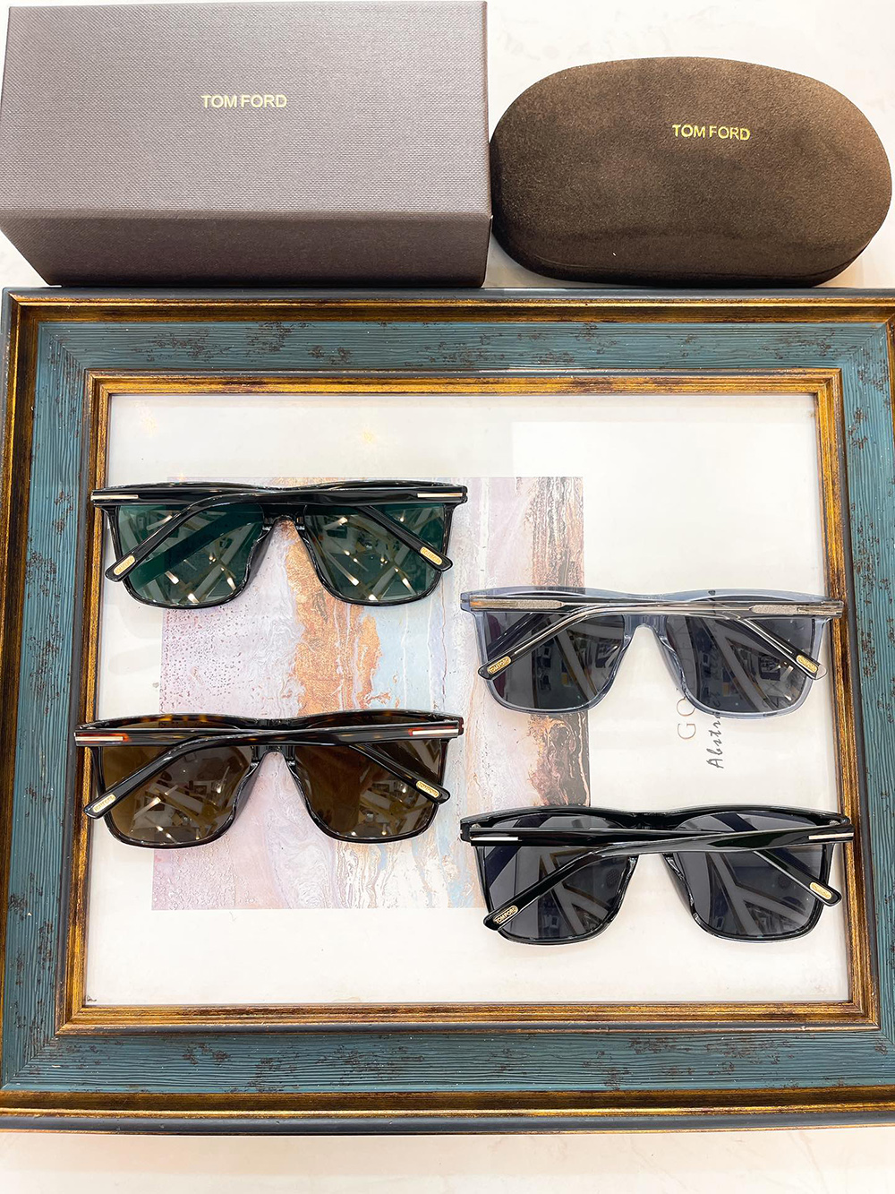 Tom Ford Eyewear Fletcher Square Frame Sunglasses FT0832N