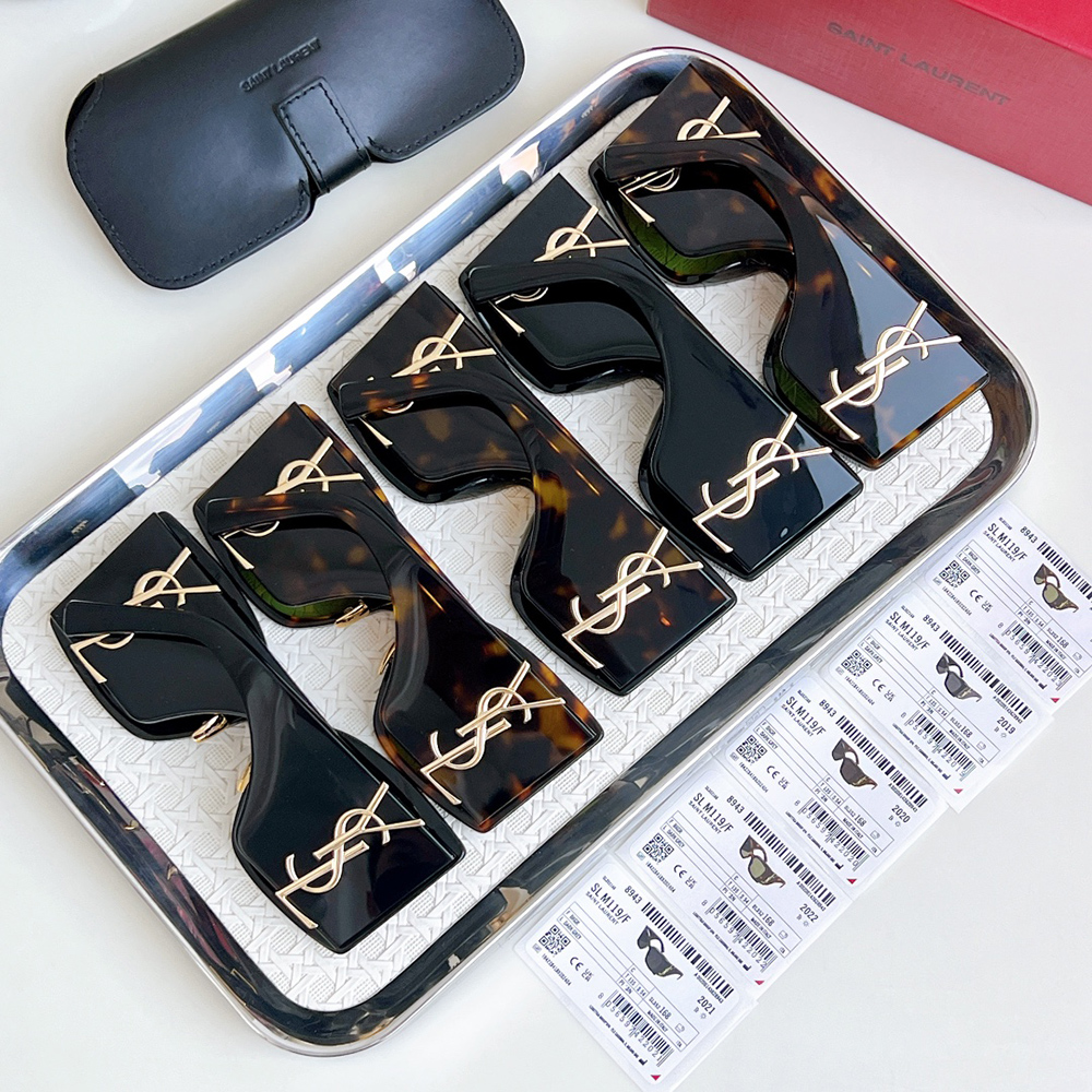 Sa**t Lau*nt oversized sunglasses m119f