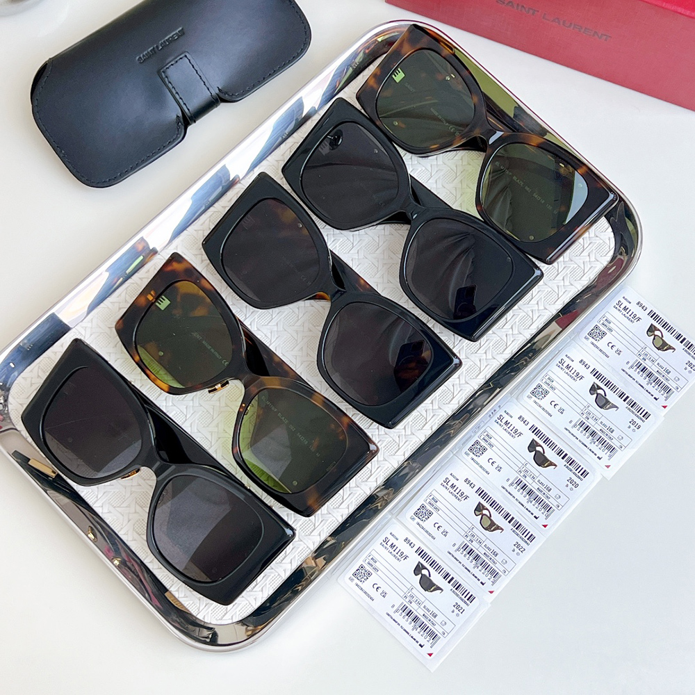 Sa**t Lau*nt oversized sunglasses m119f