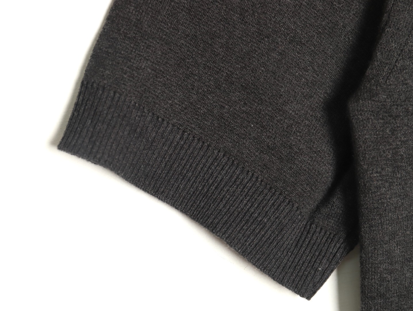 G*u*i collar intarsia knitted short-sleeved t-shirt