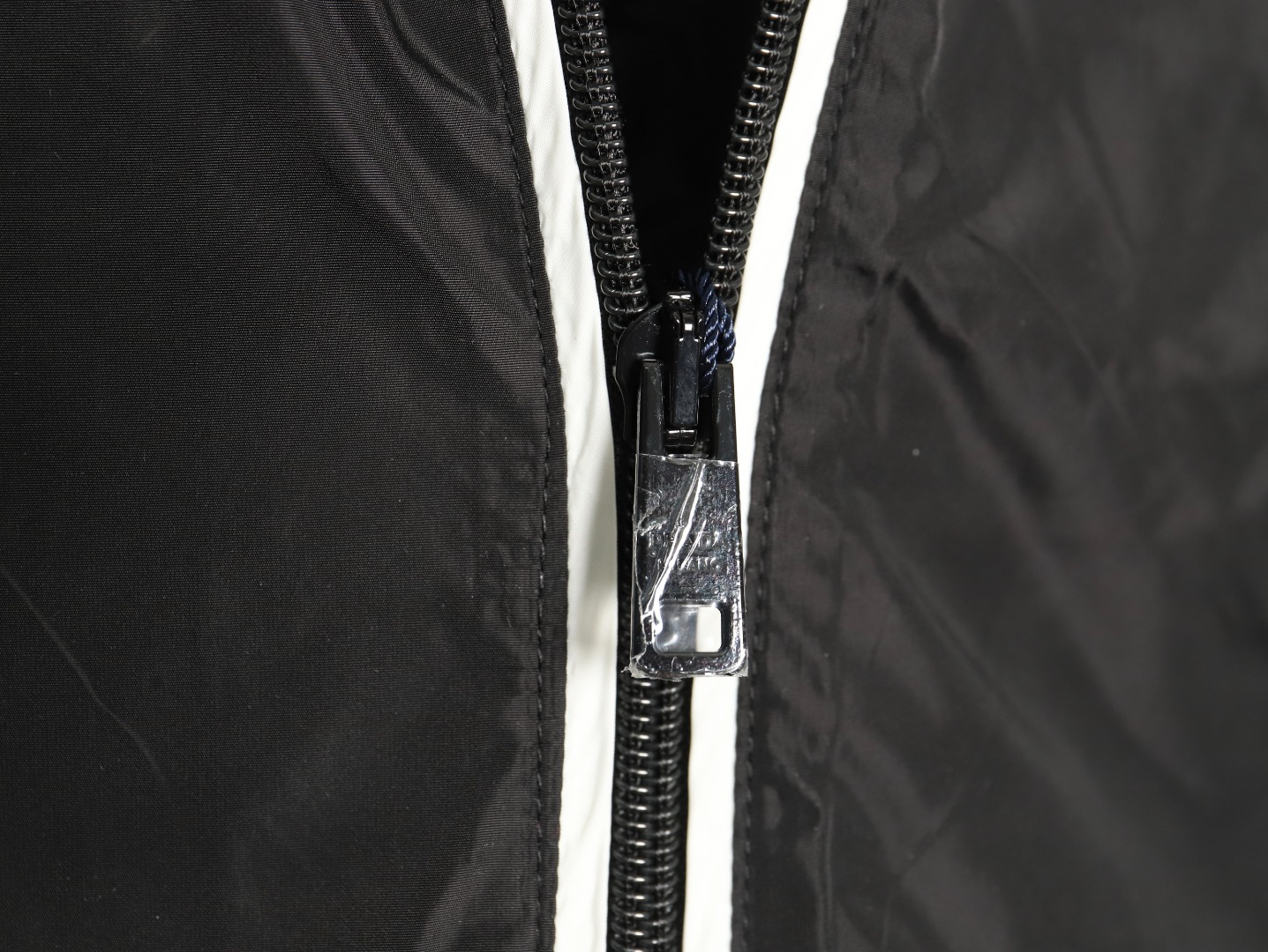 Pra*a thin sun protection jacket