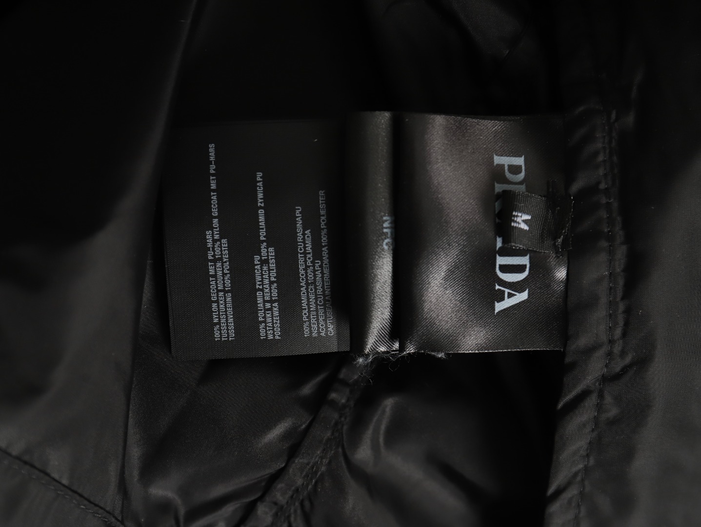 Pra*a thin sun protection jacket